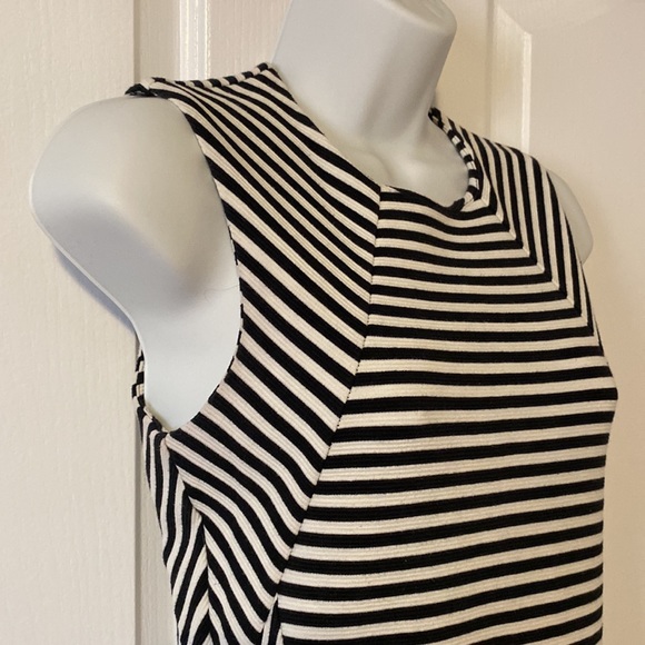 Joe sleeveless dress size XS - Picture 1 of 3